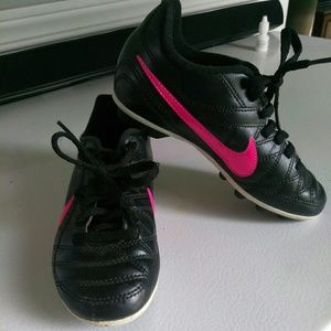Childrens Nike Cleats size 12c